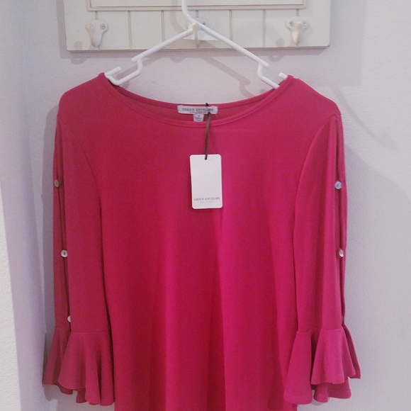 Green Envelope Tops - NWT Pretty Key Hole Sleeve Fushia Blouse